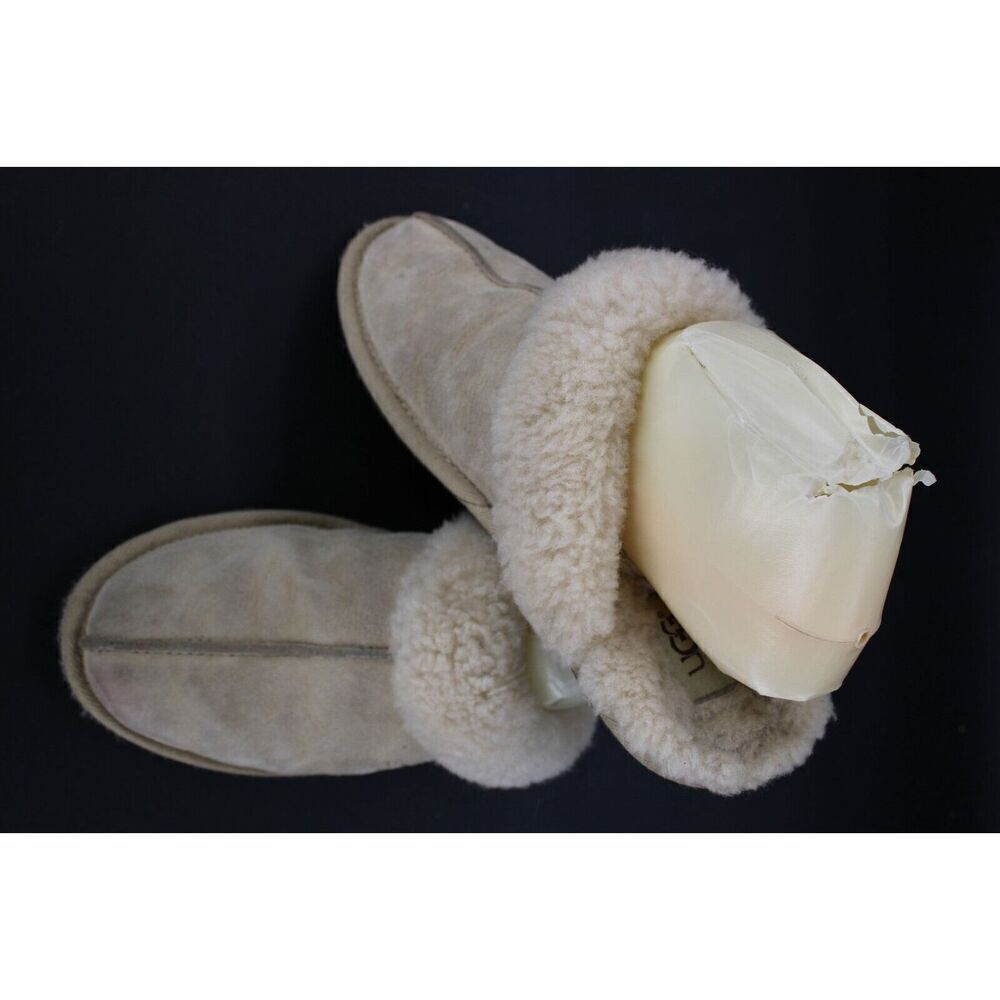 UGG Fluffette Women's Size 6 Cosy Slippers Pink Plush Soft 1102594